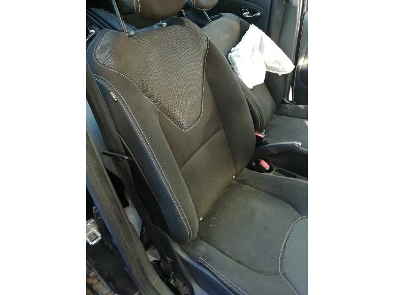 Recambio de asiento delantero derecho para renault clio iv technofeel referencia OEM IAM   