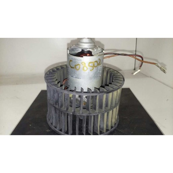 Recambio de motor calefaccion para opel corsa b eco referencia OEM IAM 05399061040  