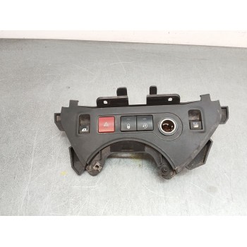 Recambio de mando elevalunas delantero izquierdo para peugeot partner tepee 1.6 hdi 90 4x4 referencia OEM IAM 6490HQ 9680931977 