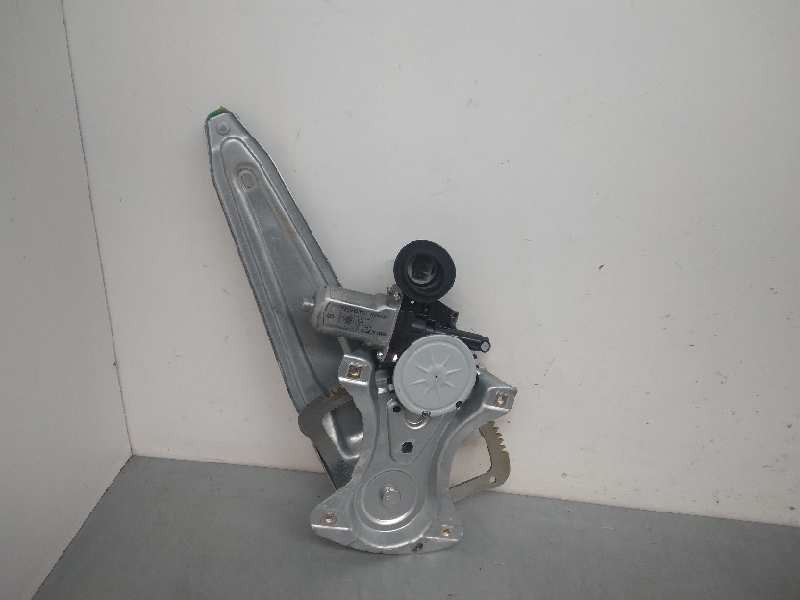 Recambio de elevalunas trasero derecho para toyota yaris hybrid active referencia OEM IAM 857200D120 6 PINES 