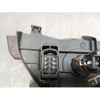 Recambio de mando elevalunas delantero izquierdo para peugeot partner tepee 1.6 hdi 90 4x4 referencia OEM IAM 6490HQ 9680931977 