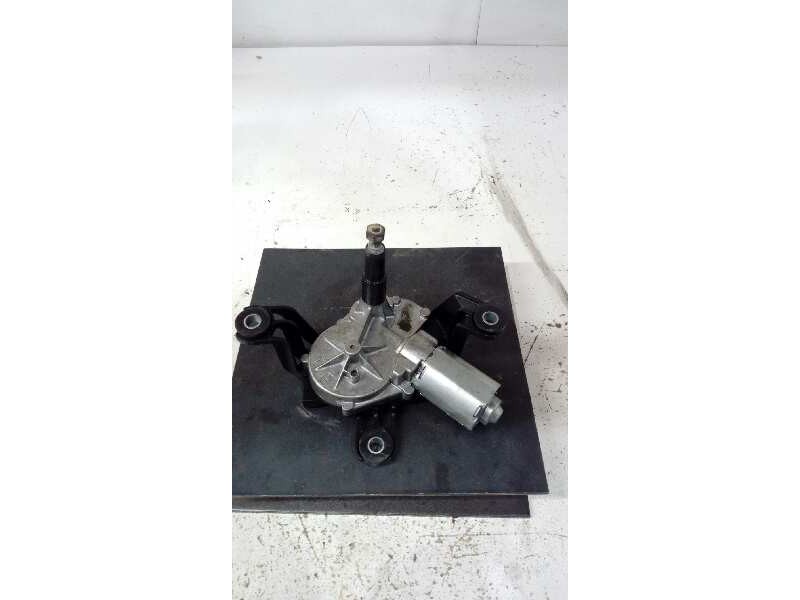 Recambio de motor limpia trasero para opel astra h caravan cosmo referencia OEM IAM 13105981  