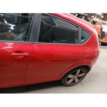 Recambio de puerta trasera izquierda para seat leon (1p1) 2.0 tdi 16v referencia OEM IAM 1P0833055  