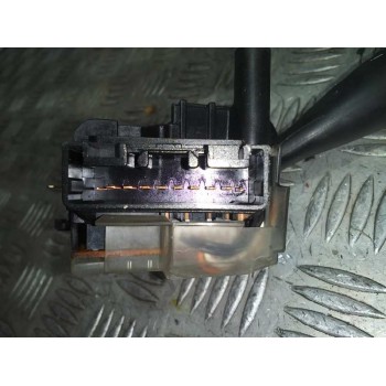 Recambio de mando limpia para toyota corolla (e12) 1.6 linea terra berlina referencia OEM IAM 173647  