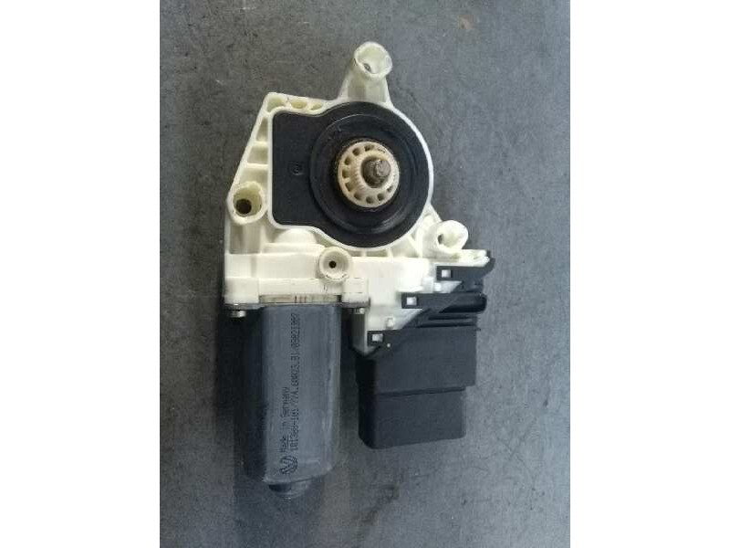 Recambio de motor elevalunas trasero derecho para seat toledo (1m2) select referencia OEM IAM 1J4959812C  