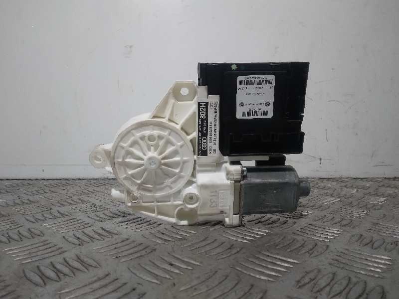 Recambio de motor elevalunas delantero derecho para audi a3 (8p) 2.0 tfsi ambition referencia OEM IAM 8P0959802H  