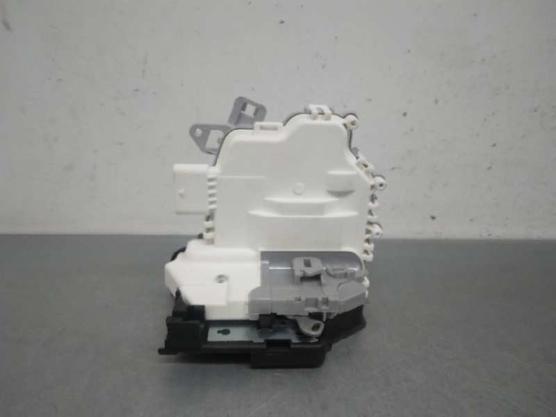 Recambio de cerradura puerta trasera izquierda para audi a3 (8v) referencia OEM IAM 8K0839015C NUEVO 8K0839015F 6 PINS FICHA BLA