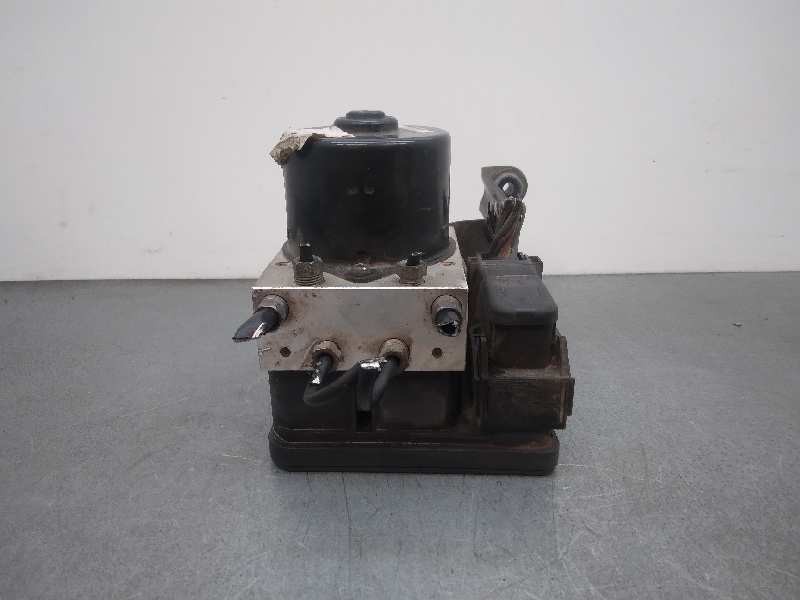 Recambio de abs para ford focus turnier (cb4) trend referencia OEM IAM 8M512C405AA  