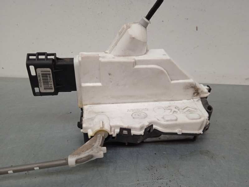 Recambio de cerradura puerta trasera izquierda para citroën c4 cactus feel referencia OEM IAM 9801690480 016904 6 PINS