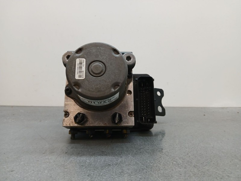 Recambio de abs para hyundai ix35 sle 2wd referencia OEM IAM 589202y610  