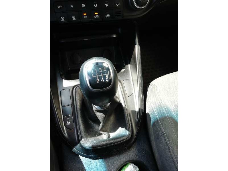 Recambio de palanca cambio para kia carens ( ) basic referencia OEM IAM 43700A4010 6V CON VARILLAJE