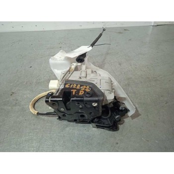 Recambio de cerradura puerta trasera derecha para volkswagen passat variant (365) advance bluemotion referencia OEM IAM 3C483901