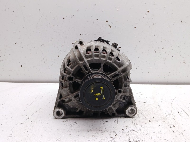 Recambio de alternador para ford focus iii 1.5 tdci referencia OEM IAM 2251619 av6n10300dc 117095483