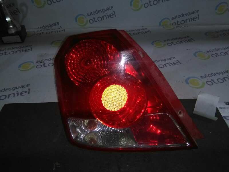 Recambio de piloto trasero izquierdo para daewoo kalos 1.2 se referencia OEM IAM   