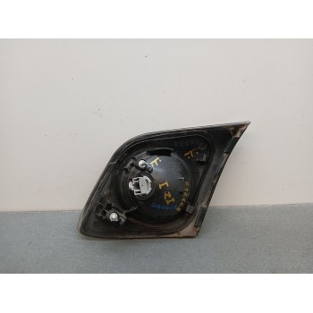 Recambio de piloto trasero izquierdo interior para mazda 3 (bk) 1.6 (bk14) referencia OEM IAM 082161305l  