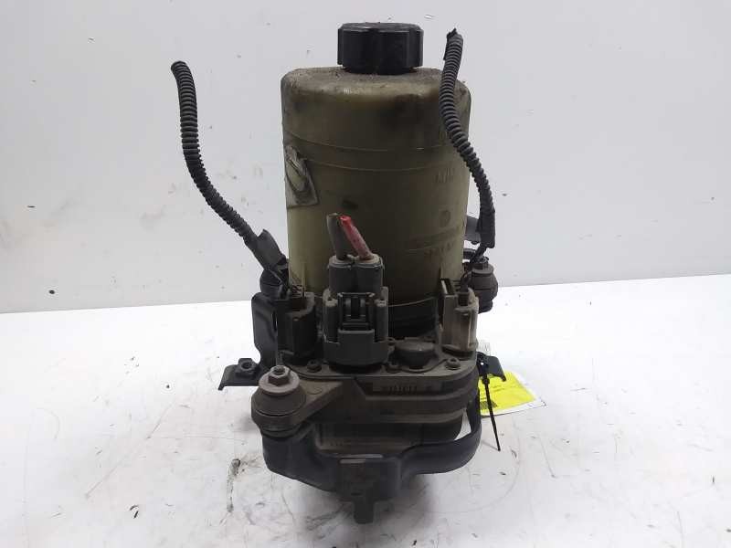 Recambio de bomba direccion para ford focus turnier (cb4) trend referencia OEM IAM 4M513K514CA ELECTRICA 