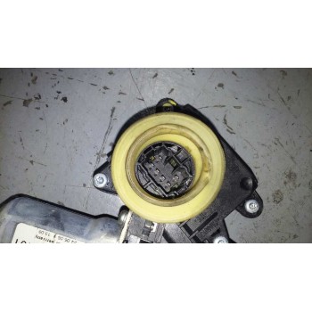 Recambio de elevalunas trasero izquierdo para toyota corolla verso (r1) 2.0 d-4d sol referencia OEM IAM   6 PINS