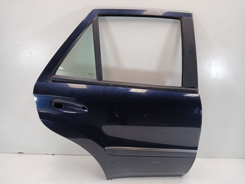 Recambio de puerta trasera derecha para mercedes-benz clase m (w164) 4.0 cdi referencia OEM IAM   