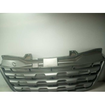 Recambio de rejilla delantera para renault master kasten l1h1 ka 2,8t referencia OEM IAM 623100256R  