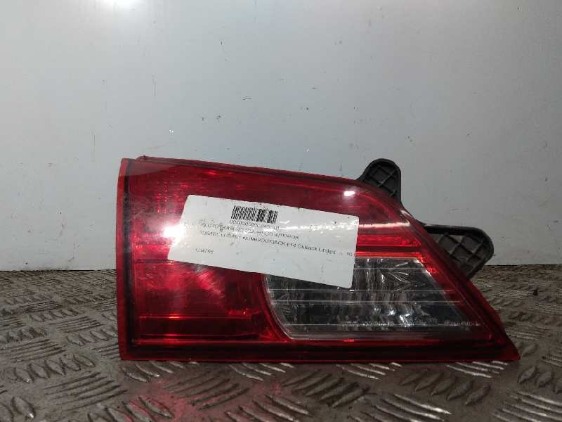 Recambio de piloto trasero izquierdo interior para subaru legacy kombi/outback b14 outback limited referencia OEM IAM   