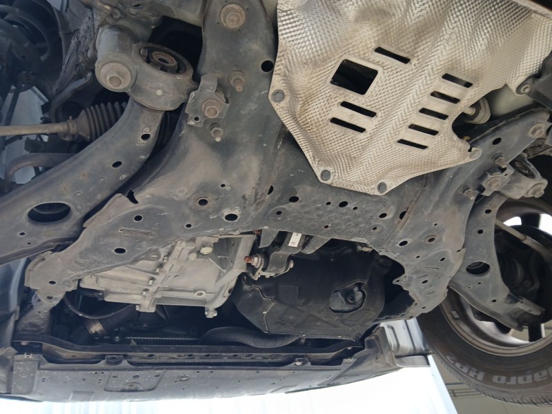 Recambio de puente delantero para mazda cx-5 (ke, gh) 2.2 d (ke2fw) referencia OEM IAM KD353480XF  