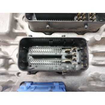 Recambio de centralita motor uce para opel astra k lim. 5türig selective referencia OEM IAM 55493025 395357783 