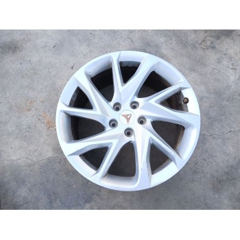 LLANTA DELANTERA IZQUIERDA 5FF601025C X1