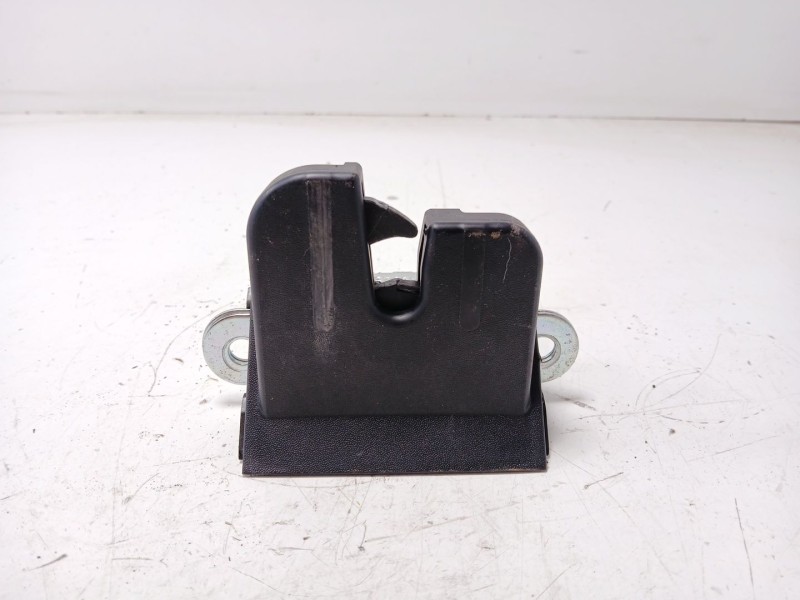 Recambio de cerradura maletero / porton para seat leon (1p1) 1.6 tdi referencia OEM IAM 1P9827645A  