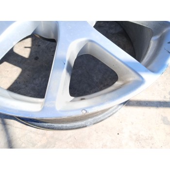 Recambio de llanta para fiat freemont (345_) 2.0 jtd referencia OEM IAM 7.0JX19 ET40 X1 345 2011 1103857