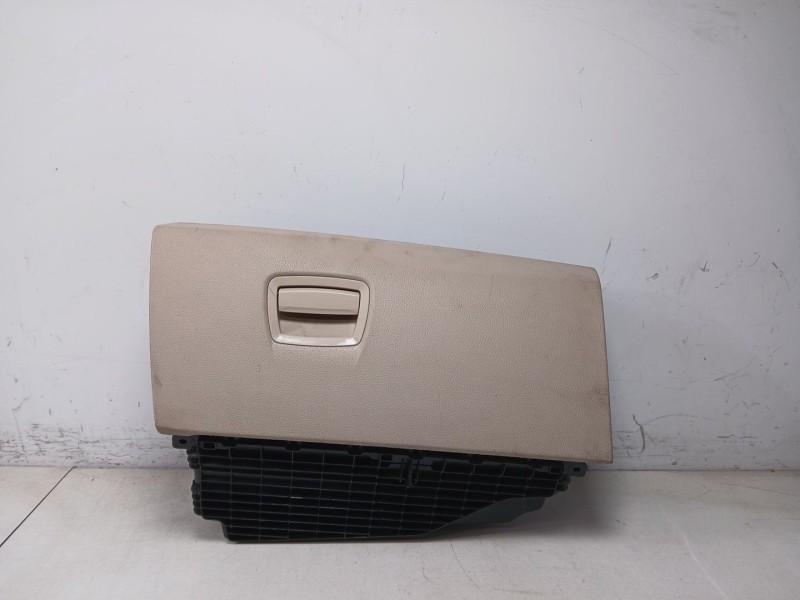 Recambio de guantera para bmw serie 5 lim. (f10) 2.0 turbodiesel referencia OEM IAM 51169173907  