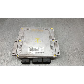 Recambio de centralita motor uce para lancia phedra (179_) 2.2 jtd (179axc1a) referencia OEM IAM 0281011522  