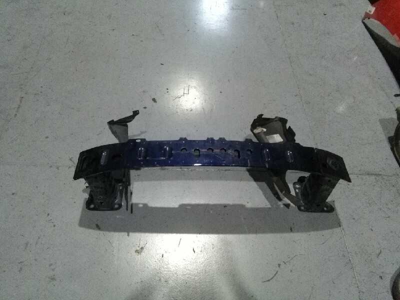 Recambio de refuerzo paragolpes delantero para ford focus c-max (cap) ambiente (d) referencia OEM IAM   
