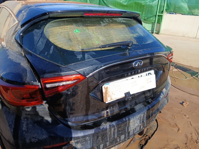 Recambio de porton trasero para infiniti q30 1.5 d referencia OEM IAM k01005daaa  960305da4a