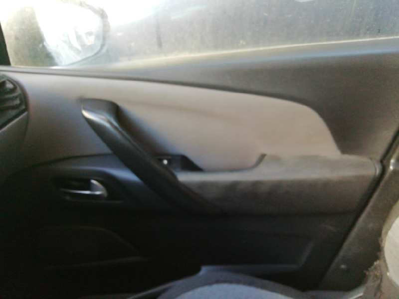 Recambio de guarnecido puerta delantera derecha para citroën c4 picasso feel referencia OEM IAM   