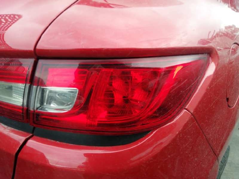 Recambio de piloto trasero derecho para renault clio iv 0.9 referencia OEM IAM 265502631R  