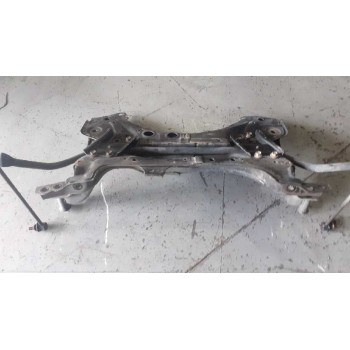 Recambio de puente delantero para toyota auris luna referencia OEM IAM   