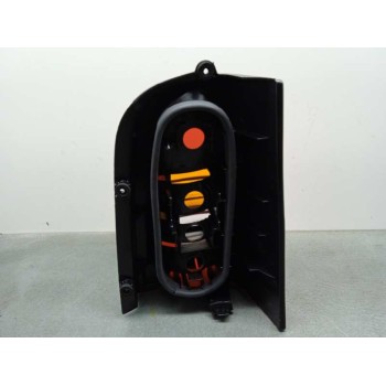 Recambio de piloto trasero izquierdo para mercedes-benz vito (w638) caja cerrada referencia OEM IAM 6388201264 NUEVO AMBAR-ROJO