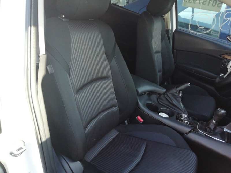 Recambio de juego asientos completo para mazda 3 lim. () style referencia OEM IAM   