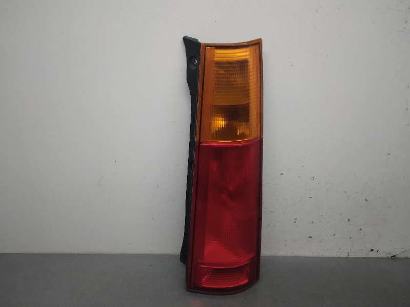 Recambio de piloto trasero derecho para honda cr-v (rd1/3) básico (rd1) referencia OEM IAM 0432200  