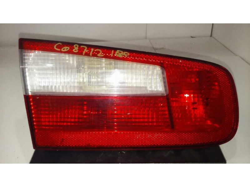 Recambio de piloto trasero izquierdo interior para renault laguna ii (bg0) authentique referencia OEM IAM   INTERIOR