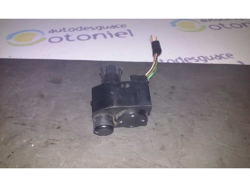 Recambio de mando retrovisor para audi a3 (8l) 1.9 tdi referencia OEM IAM   
