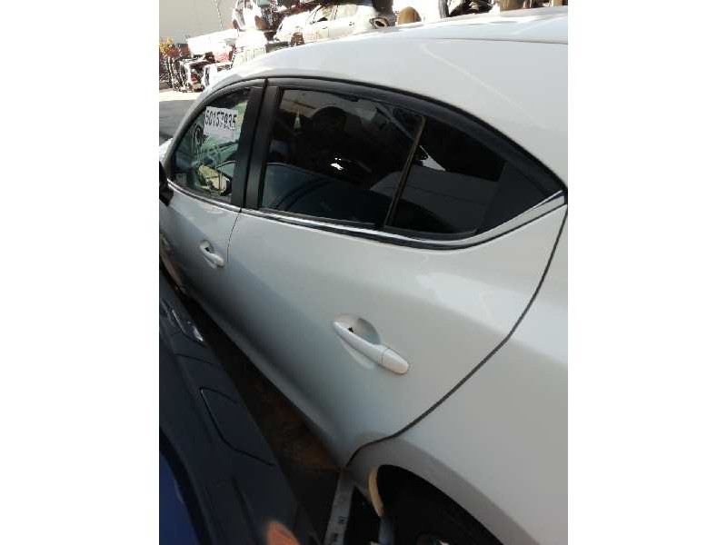 Recambio de puerta trasera izquierda para mazda 3 lim. () style referencia OEM IAM   