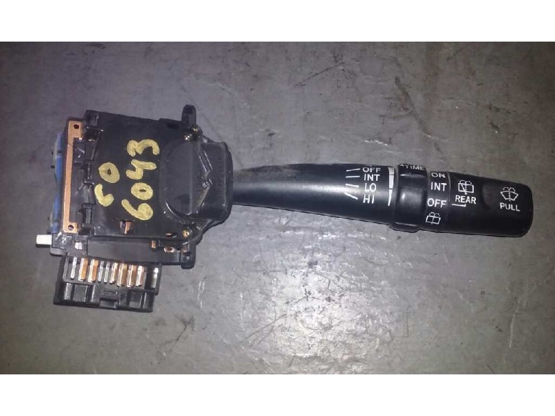 Recambio de mando limpia para toyota avensis berlina (t 22) 2.0 d4-d luna (5-ptas.) referencia OEM IAM   