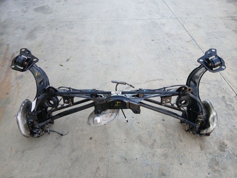 Recambio de puente trasero para mini mini descapotable (f57) cooper referencia OEM IAM 33316856960  