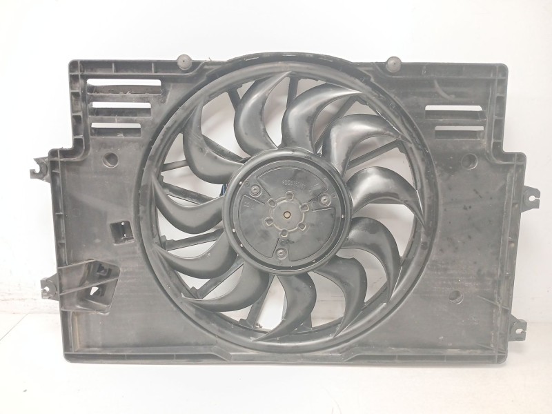 Recambio de electroventilador para kia ceed gt line referencia OEM IAM 3137232025 25304j7600 25380j7600 1137328740