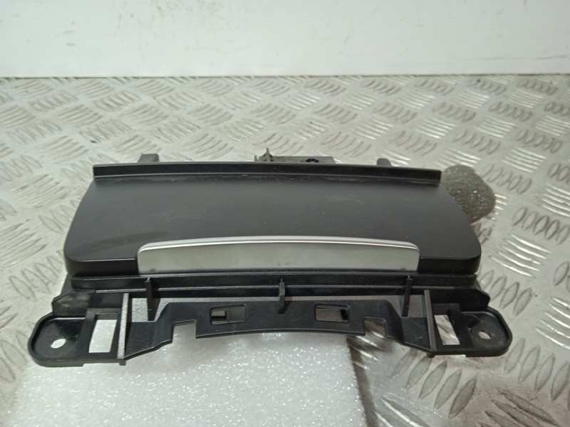 Recambio de cenicero para audi a5 sportback (8t) 2.7 tdi referencia OEM IAM 8K0857951 8K0857951CV10 8K0857951V10