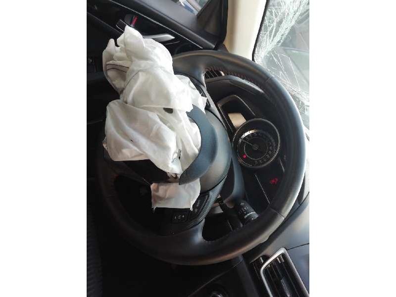 Recambio de volante para mazda 3 lim. () style referencia OEM IAM   