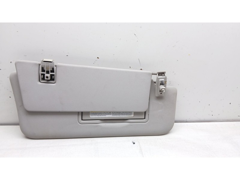 Recambio de parasol derecho para mercedes-benz clase m (w164) 4.0 cdi referencia OEM IAM a1648102410  