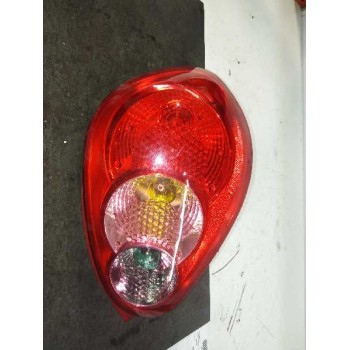 PILOTO TRASERO DERECHO 815500H020 