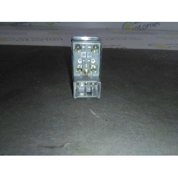 Recambio de mando elevalunas trasero derecho para chevrolet lacetti cdx referencia OEM IAM   